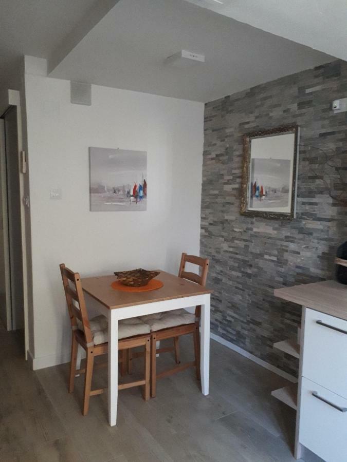 Apartments Gorinka Башка Екстер'єр фото
