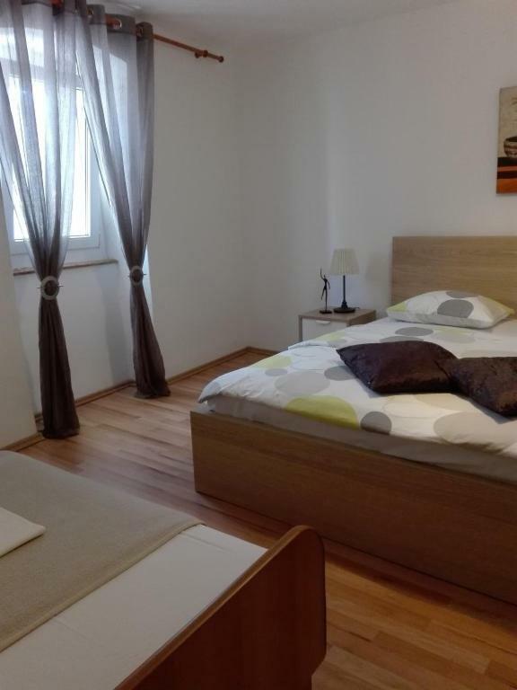 Apartments Gorinka Башка Екстер'єр фото